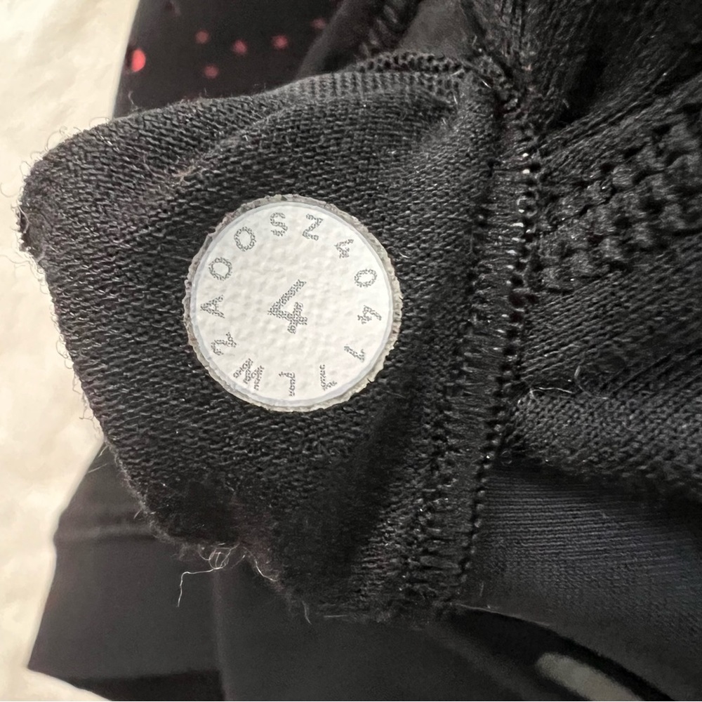 Lululemon Colour Me Quick Bra Black / Flash Light Tone Size 4 - Picture 9 of 13